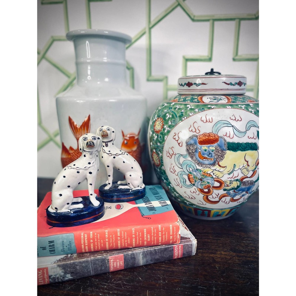 Vintage Chinese Ginger Jar with Foo Dogs. Green, red, and yellow. Stunning!